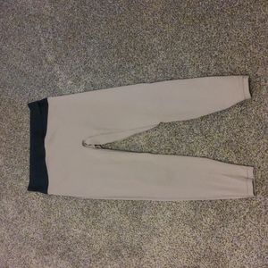 Le Ore Leggings Tan M Crossover Waistband